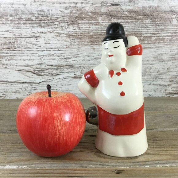 Vintage Fat Italian Pizza Chef Wife Salt Shaker Red & White Ceramic 5.75" Kitsch - Picture 7 of 7